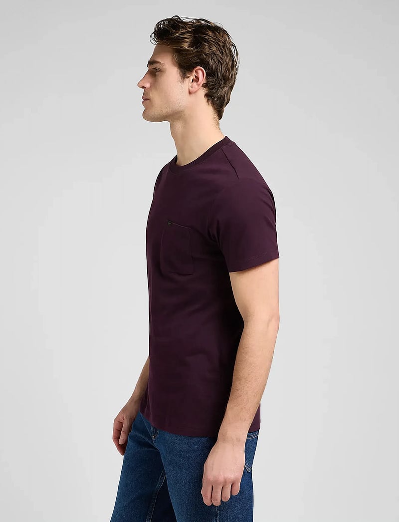 Lee Jeans - ULTIMATE POCKET TEE - kurzärmelig - deep wine - 4