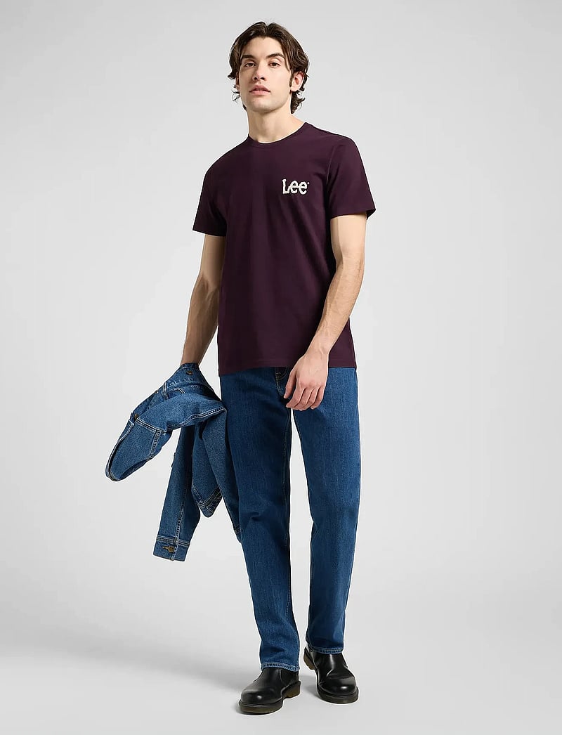 Lee Jeans - MEDIUM WOBBLY LEE TEE - kortærmede t-shirts - deep wine - 3