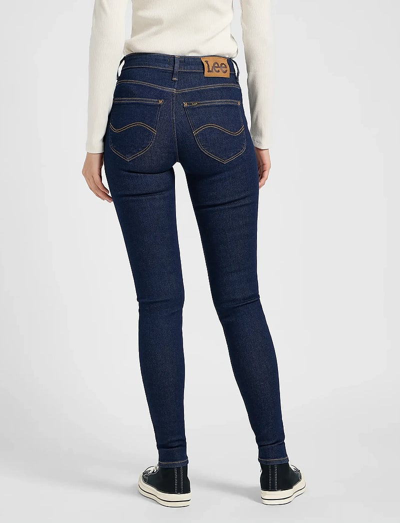 Lee Scarlett Jeans voor dames, Solid Blue, 31W x 31L Lee Scarlett Jeans voor dames, Solid Blue, 31W x 31L