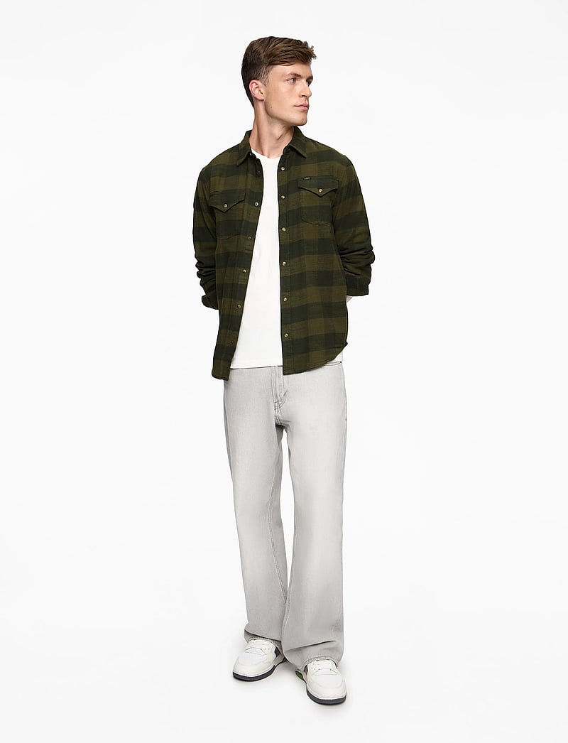Lee Jeans - CLEAN WESTERN SHIRT - ruudulised särgid - army green buffalo check - 2
