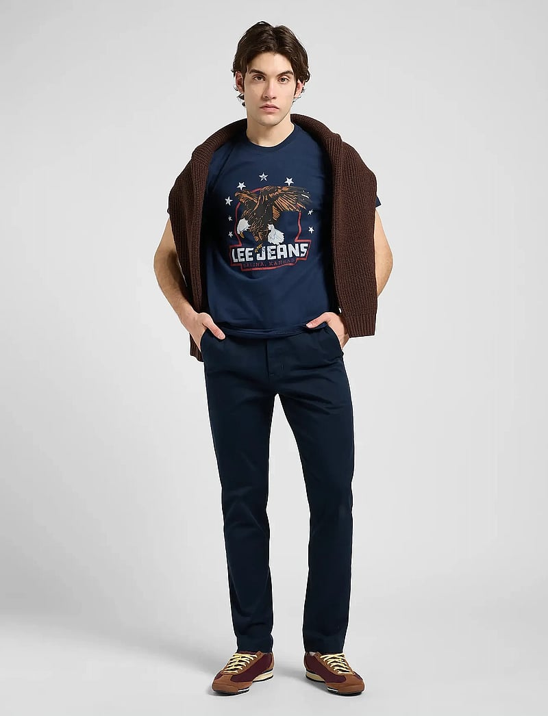 Lee Jeans - ESSENTIAL GRAPHIC TEE - kurzärmelig - rivet navy - 4