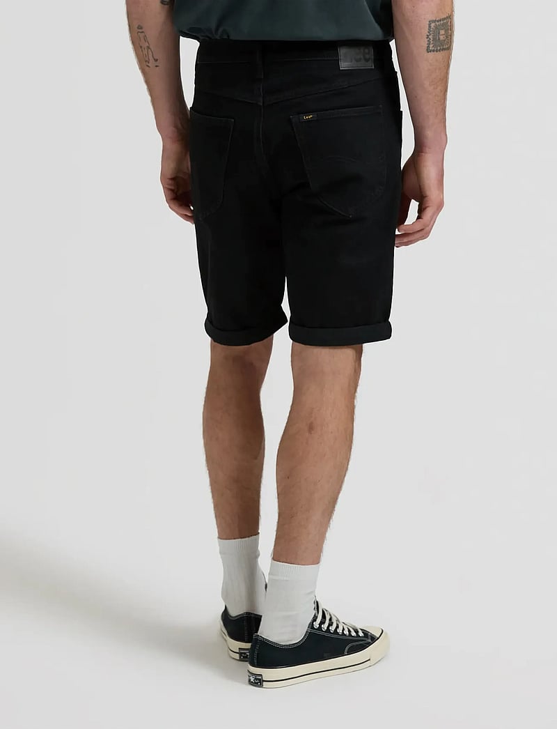 Lee Jeans - 5 POCKET SHORT - casual shorts - clean black - 2