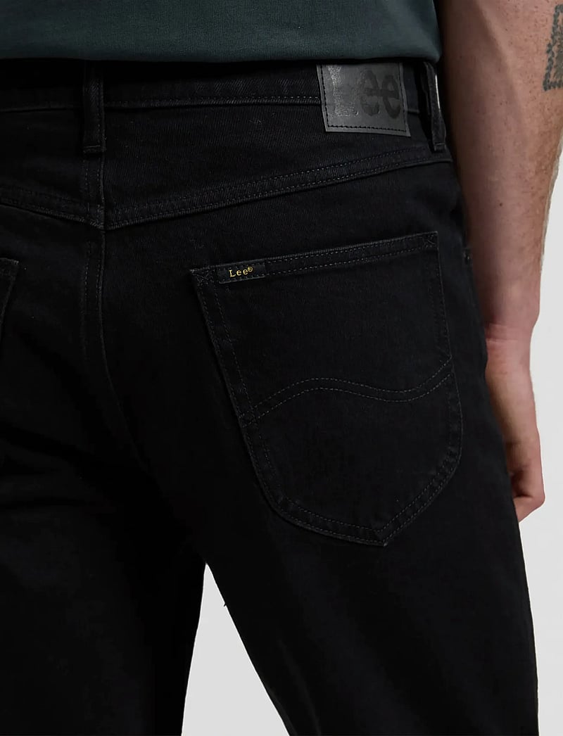 Lee Jeans - 5 POCKET SHORT - casual shorts - clean black - 5