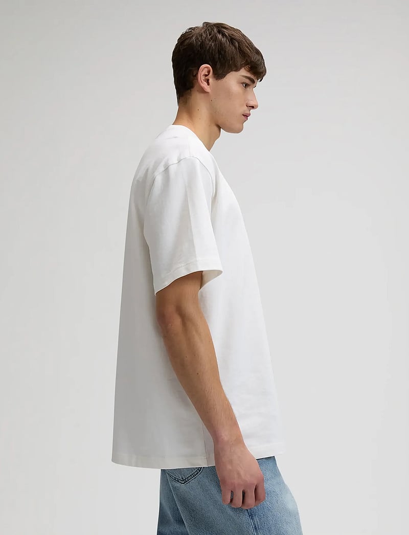 Lee Jeans - WORKWEAR BOXY TEE - kurzärmelig - bright white - 4