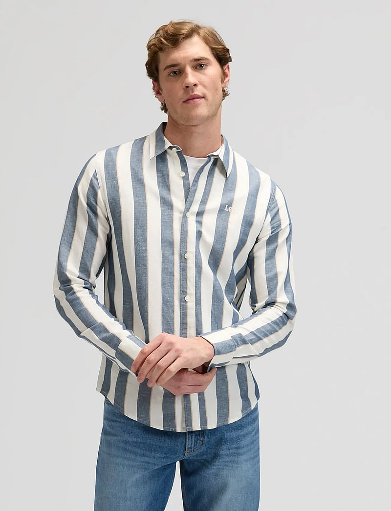 Lee Jeans - LEE SHIRT - stribede skjorter - academy blue stripe - 0