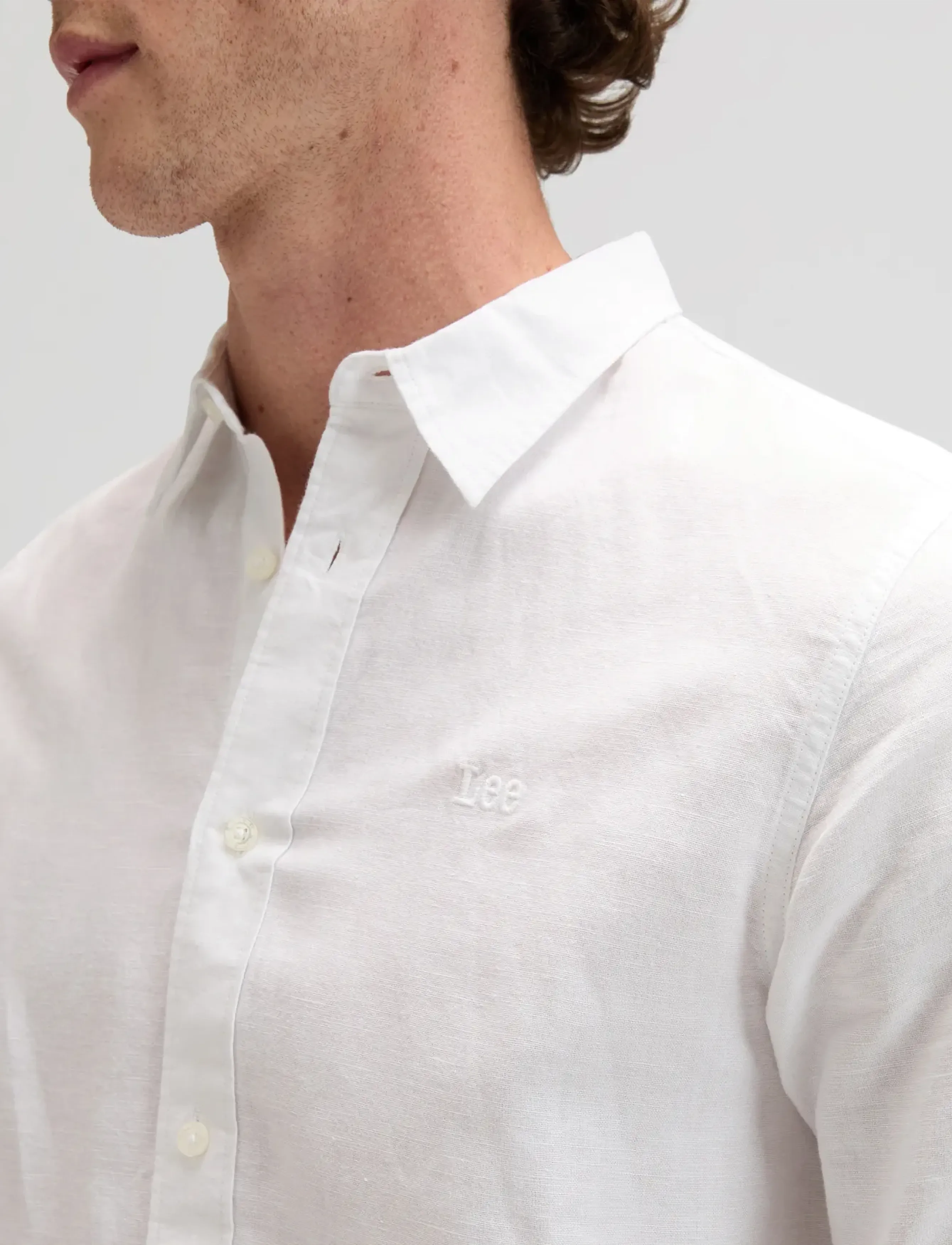 Lee Jeans - LEE SHIRT - vabaajasärgid - bright white - 5