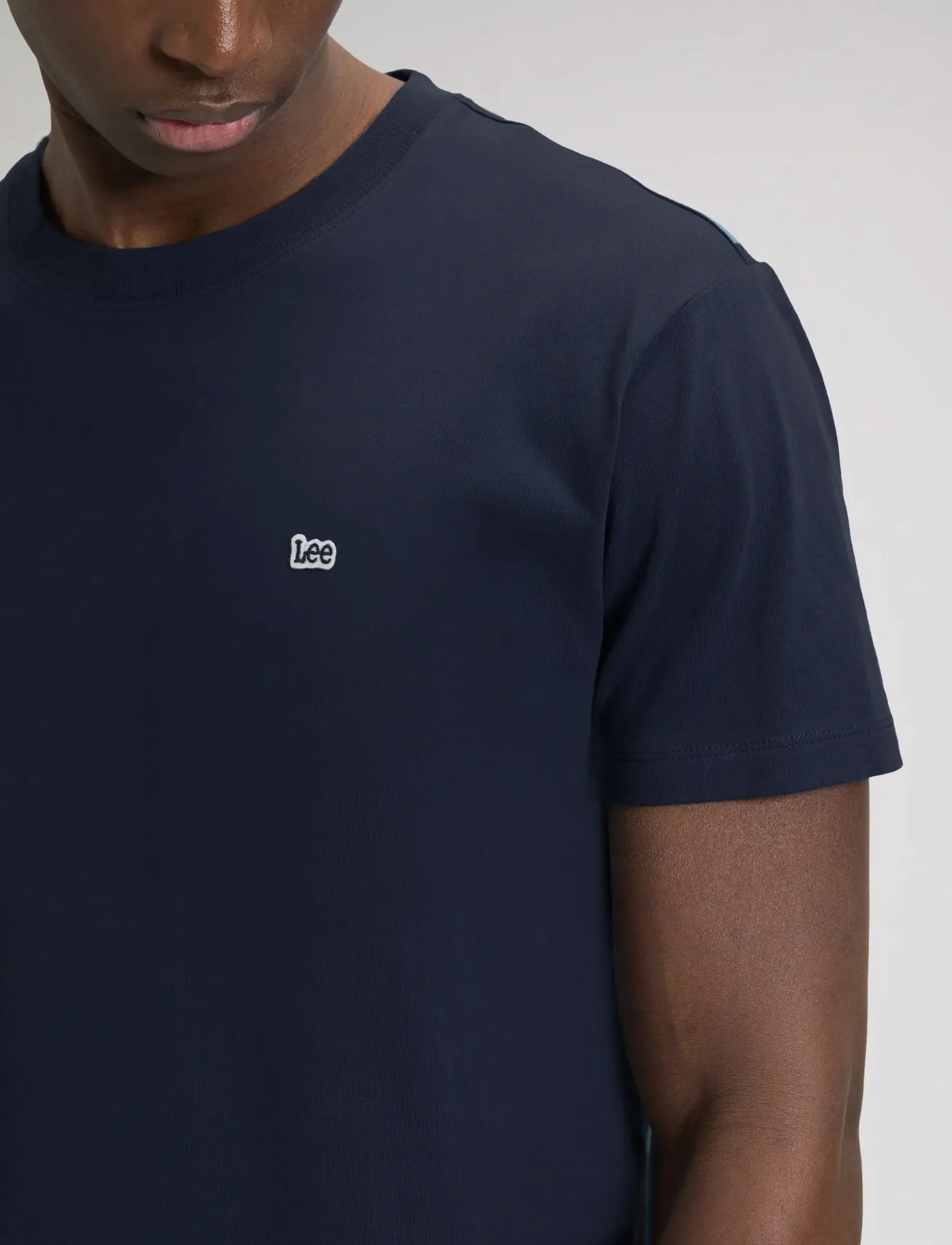 Lee Jeans - SS PATCH LOGO TEE - short-sleeved t-shirts - navy - 5
