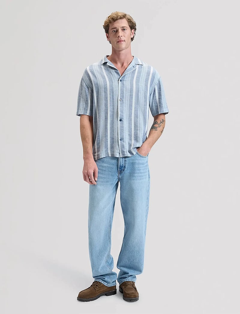 Lee Jeans - RLX RESORT SHIRT - gestreifte hemden - academy blue stripe - 3