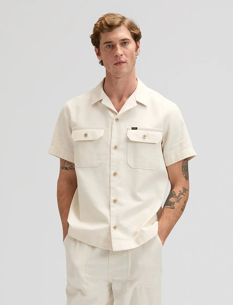 Lee Jeans - SS UTILITY CAMP SHIRT - kurzarmhemden - natural - 0