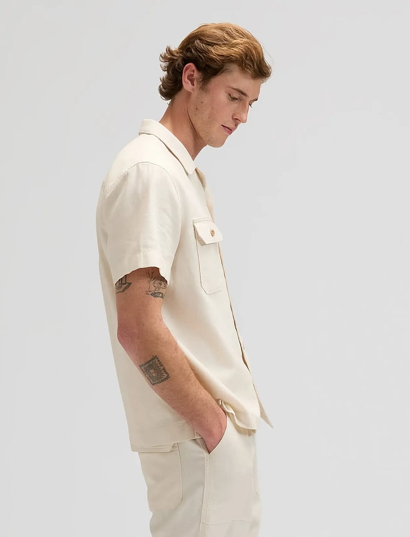 Lee Jeans - SS UTILITY CAMP SHIRT - kurzarmhemden - natural - 4