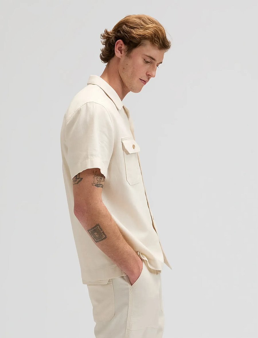 Lee Jeans - SS UTILITY CAMP SHIRT - marškiniai trumpomis rankovėmis - natural - 4