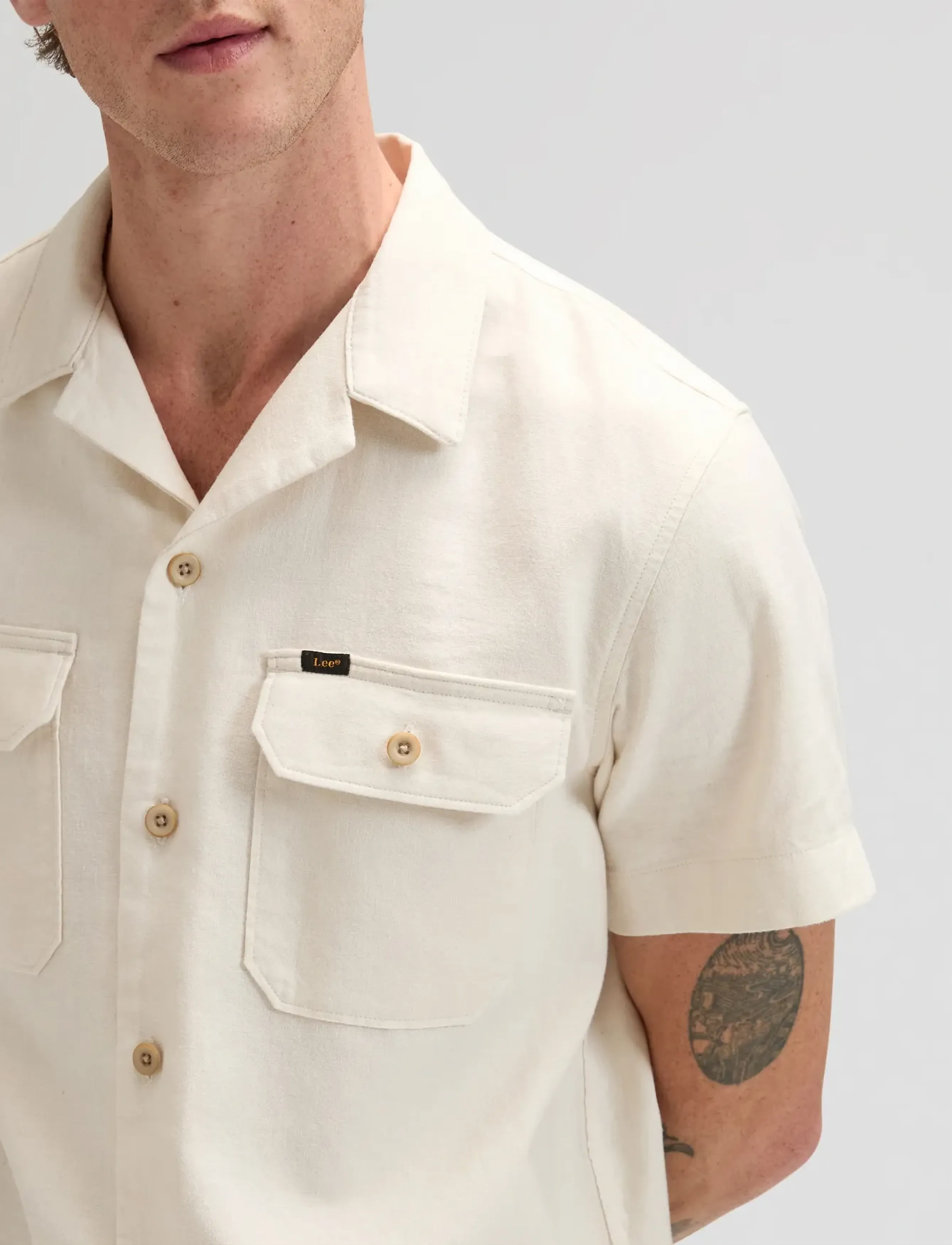 Lee Jeans - SS UTILITY CAMP SHIRT - marškiniai trumpomis rankovėmis - natural - 5