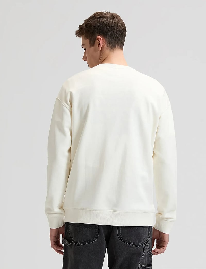 Lee Jeans - WORKWEAR ESS CREW - sweatshirts - natural - 2