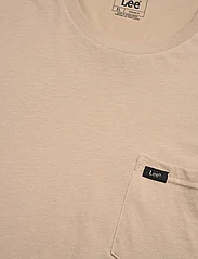 Lee Jeans - Pocket Tee - lowest prices - oxford tan - 2