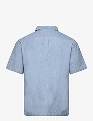 Lee Jeans - RESORT SHIRT - kortärmade skjortor - light chambray - 1