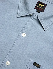 Lee Jeans - RESORT SHIRT - kortärmade skjortor - light chambray - 3