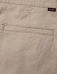 Lee Jeans - REGULAR CHINO SHORT - laveste priser - stone - 4