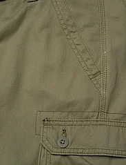 Lee Jeans - WYOMING CARGO - lühikesed püksid - olive green - 2