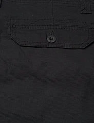 Lee Jeans - WYOMING CARGO LONG - cargo pants - black - 4