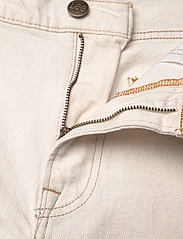 Lee Jeans - 5 POCKET SHORT - farkkushortsit - clean white - 3