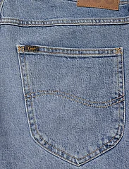 Lee Jeans - 5 POCKET SHORT - džinsiniai šortai - pool days - 4