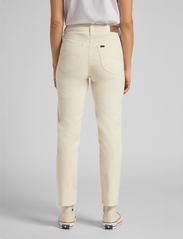 Lee Jeans - CAROL - straight jeans - ecru - 3