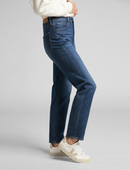 Lee Jeans - CAROL - tiesaus kirpimo džinsai - dark ruby - 5