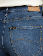 Lee Jeans - CAROL - tiesaus kirpimo džinsai - dark ruby - 6