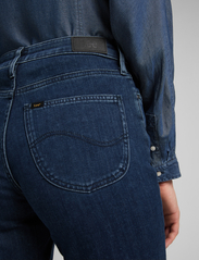 Lee Jeans - CAROL - tiesaus kirpimo džinsai - dark joe - 6