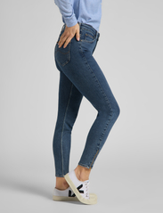 Lee Jeans - SCARLETT HIGH ZIP - siaurėjantys džinsai - mid ely - 7