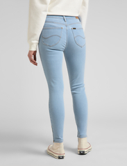 Lee Jeans - SCARLETT HIGH ZIP - skinny jeans - light ruby - 3