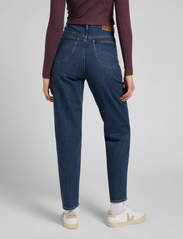 Lee Jeans - STELLA TAPERED - tapered jeans - dark ruby - 3