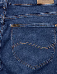 Lee Jeans - BREESE - utsvängda jeans - dark favourite - 10