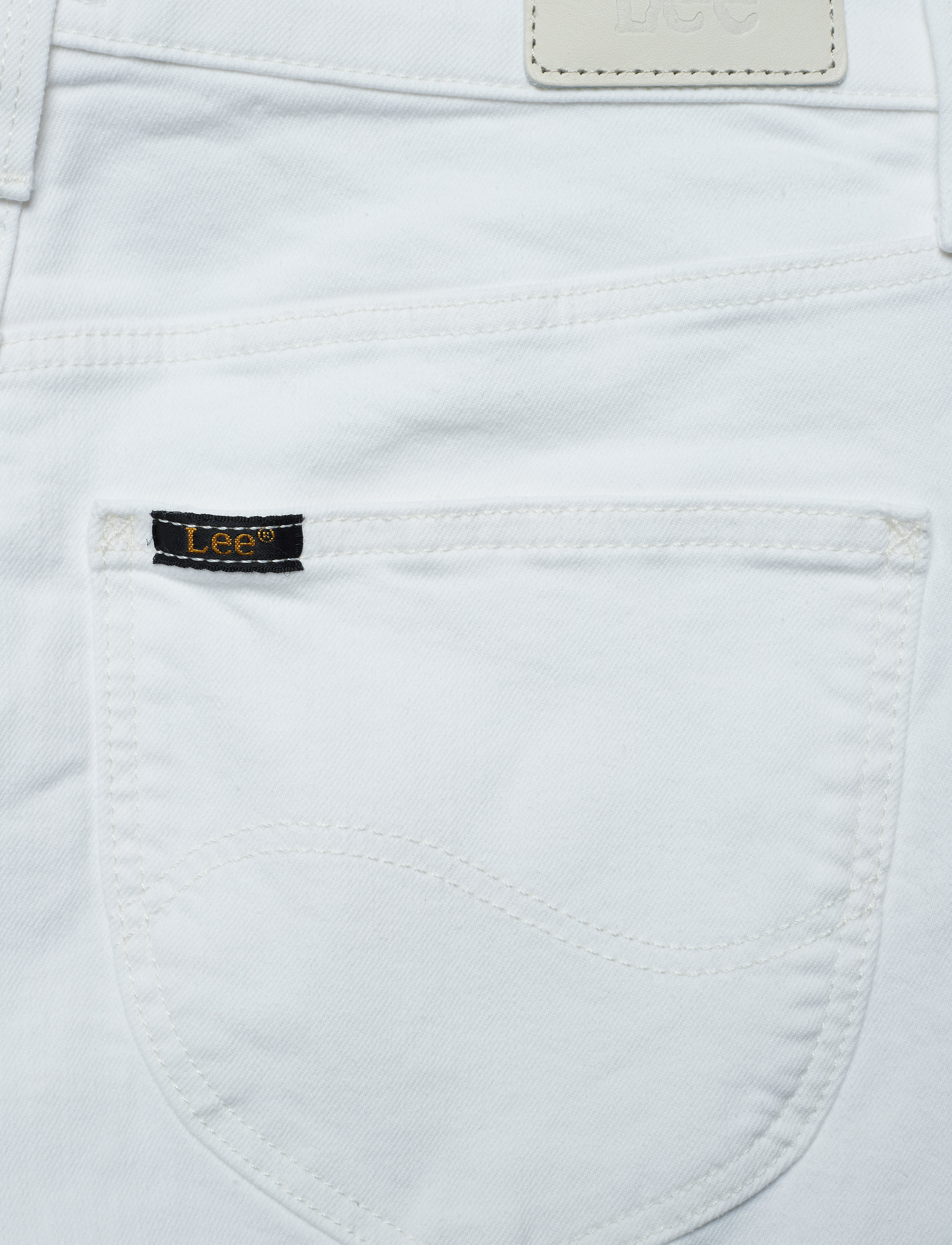 Lee Jeans - MOM SHORT - off white - 4