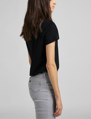 Lee Jeans - LOGO TEE - mažiausios kainos - black - 5