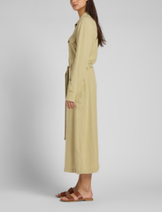 Lee Jeans - SERVICE DRESS - marškinių tipo suknelės - pale khaki - 5