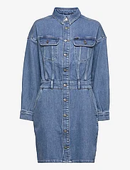 Lee Jeans - BUTTON DOWN DRESS - cowboykjoler - day use - 0