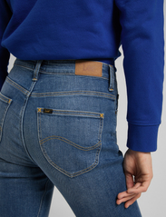 Lee Jeans - SCARLETT HIGH - siaurėjantys džinsai - mid worn martha - 6