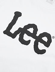 Lee Jeans - WOBBLY LOGO TEE - alhaisimmat hinnat - white - 7