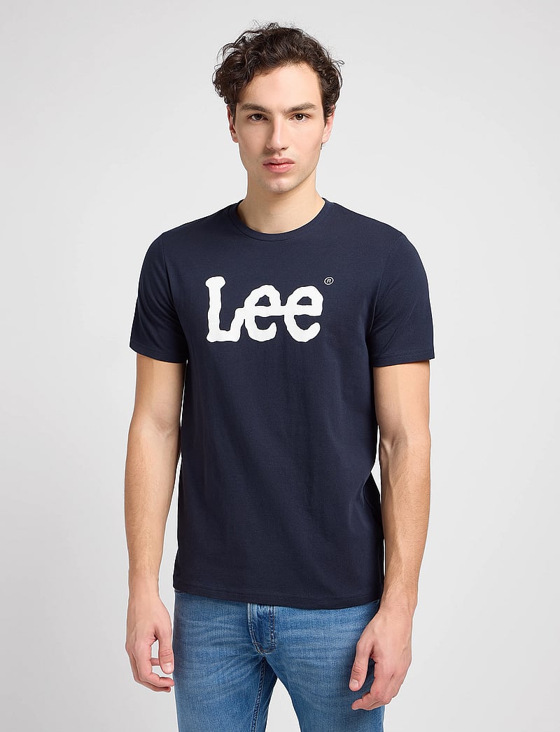 Lee Jeans - WOBBLY LOGO TEE - kortärmade t-shirts - navy drop - 0