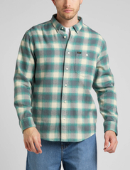 Lee Jeans - RIVETED SHIRT - ternede skjorter - monaco - 2