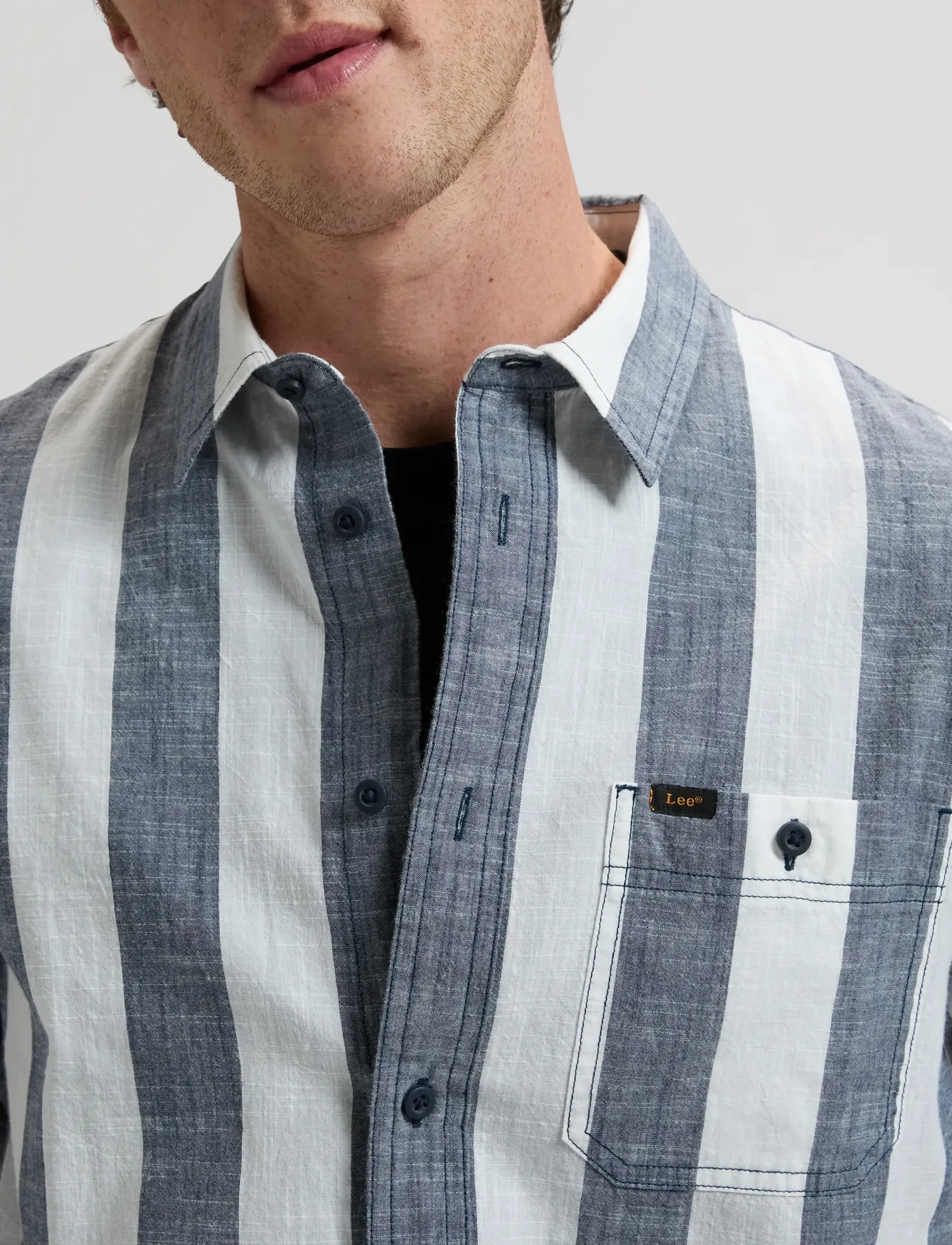 Lee Jeans - LEESURE SHIRT - casual skjorter - mood awning stripe - 5