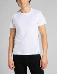Lee Jeans - TWIN PACK CREW - basic t-shirts - white - 1