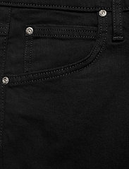 Lee Jeans - DAREN ZIP FLY - regular piegriezuma džinsa bikses - clean black - 8