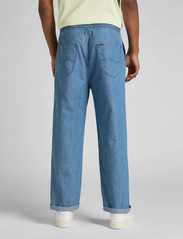 Lee Jeans - DRAWSTRING PANT - kasdienio stiliaus kelnės - light wash - 3