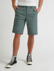 Lee Jeans - REGULAR CHINO SHORT - laveste priser - fort green - 2