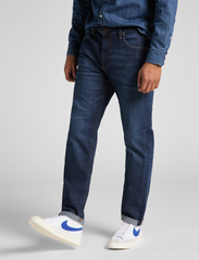 Lee Jeans - AUSTIN - tapered jeans - dk worn foam - 2