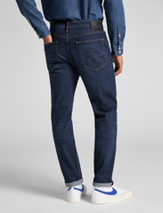 Lee Jeans - AUSTIN - tapered jeans - dk worn foam - 3