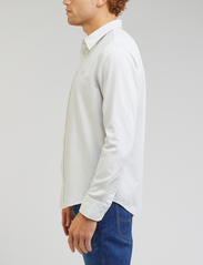 Lee Jeans - PATCH SHIRT - basic krekli - bright white - 5
