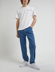 Lee Jeans - 90S RELAXED GRAPHIC TEE - die niedrigsten preise - bright white - 4
